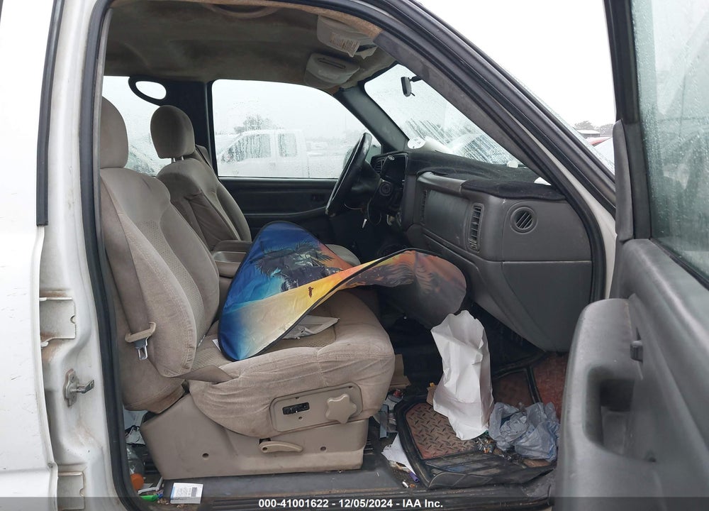 2006 CHEVROLET SILVERADO 2500HD WORK TRUCK VIN: 1GCHC23U66F127880