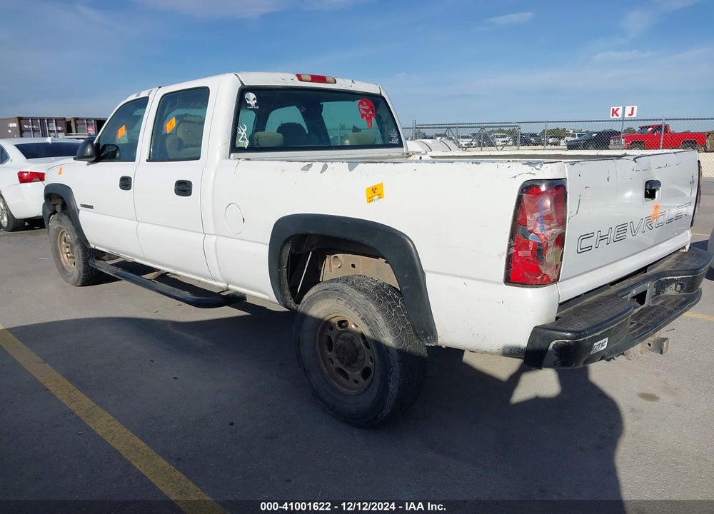 2006 CHEVROLET SILVERADO 2500HD WORK TRUCK VIN: 1GCHC23U66F127880