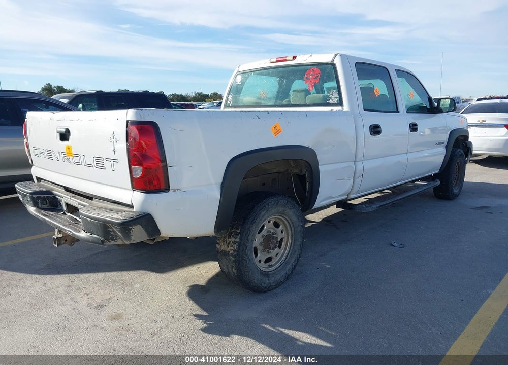 2006 CHEVROLET SILVERADO 2500HD WORK TRUCK VIN: 1GCHC23U66F127880
