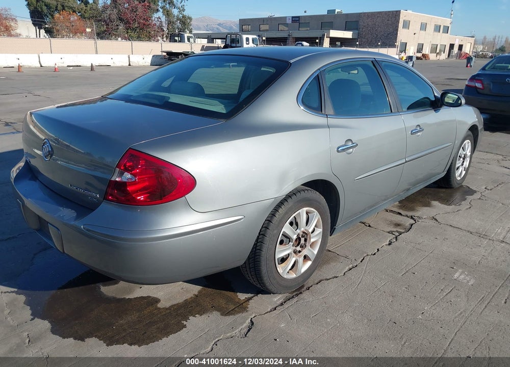 2007 BUICK LACROSSE CX VIN: 2G4WC582771105679