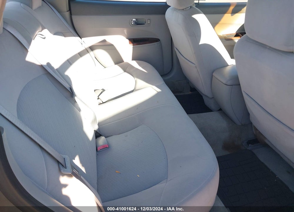 2007 BUICK LACROSSE CX VIN: 2G4WC582771105679