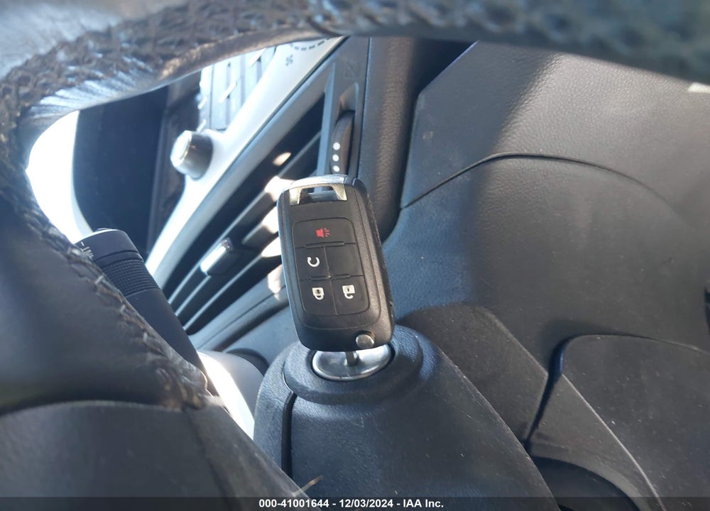 2017 CHEVROLET EQUINOX LT VIN: 2GNFLFE39H6194660