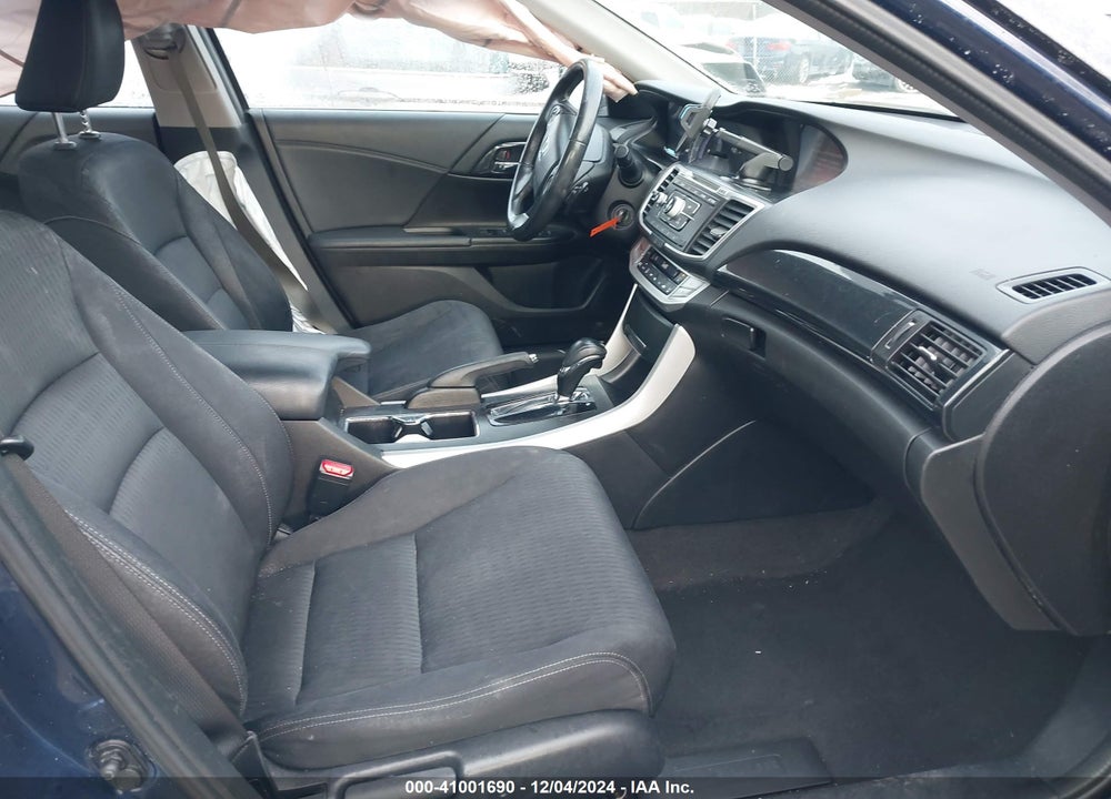 2013 HONDA ACCORD SPORT VIN: 1HGCR2F53DA177130