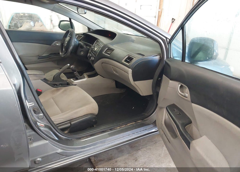 2013 HONDA CIVIC LX VIN: 19XFB2E56DE020206