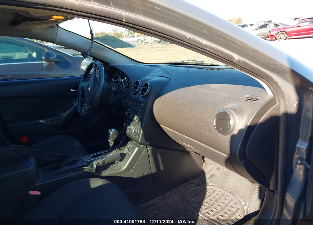2009 PONTIAC G6 GT VIN: 1G2ZH57N894105104