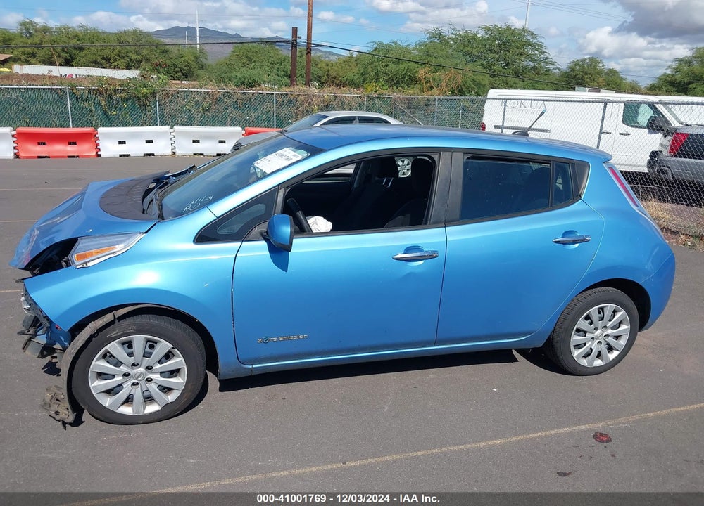 2013 NISSAN LEAF S VIN: 1N4AZ0CP0DC414490
