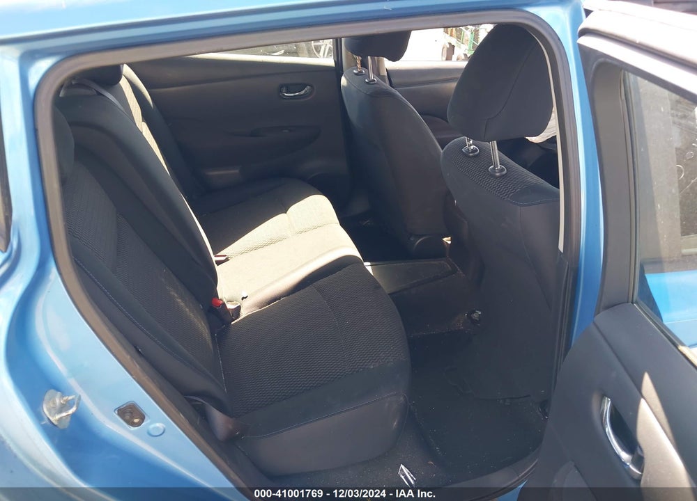2013 NISSAN LEAF S VIN: 1N4AZ0CP0DC414490