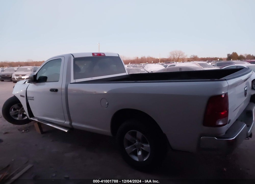 2013 RAM 1500 VIN: 3C6JR6DT8DG504967