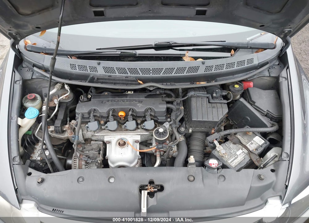 2010 HONDA CIVIC LX VIN: 2HGFA1F55AH536103