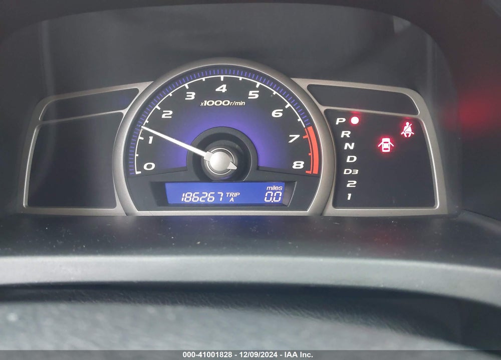 2010 HONDA CIVIC LX VIN: 2HGFA1F55AH536103