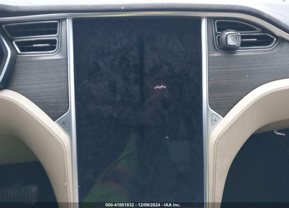 2016 TESLA MODEL X 60D/70D/75D/90D VIN: 5YJXCAE23GF005825