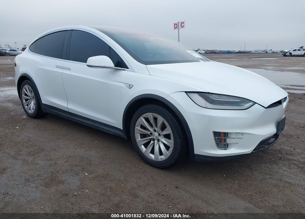 2016 TESLA MODEL X 60D/70D/75D/90D VIN: 5YJXCAE23GF005825