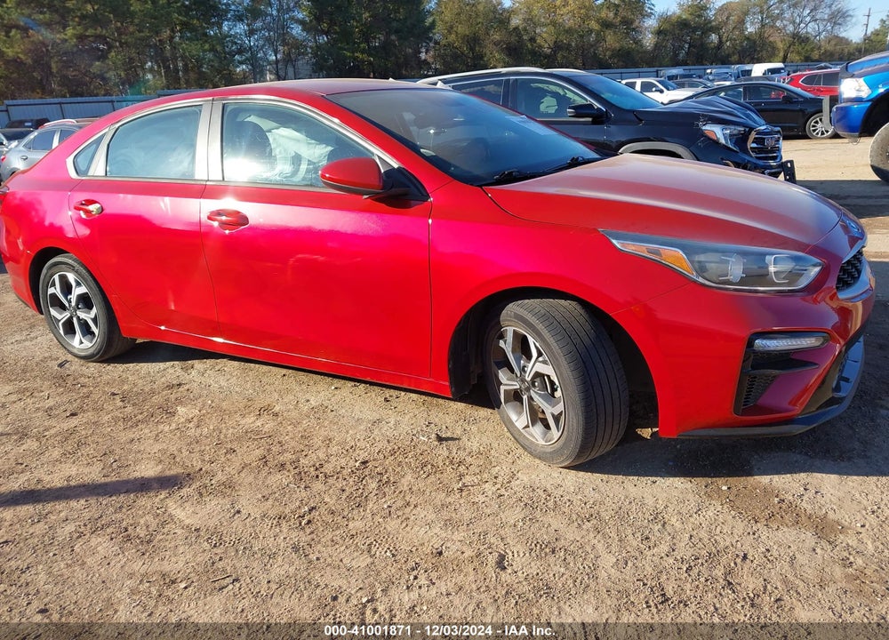 2019 KIA FORTE LXS VIN: 3KPF24AD0KE010096