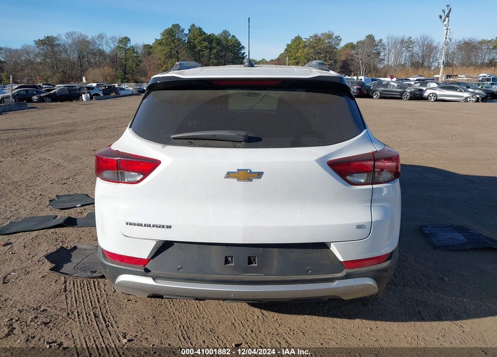 2021 CHEVROLET TRAILBLAZER FWD LT VIN: KL79MPS24MB101570