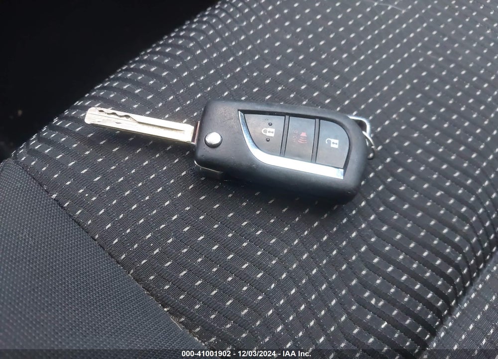2017 TOYOTA COROLLA IM VIN: JTNKARJE5HJ547013