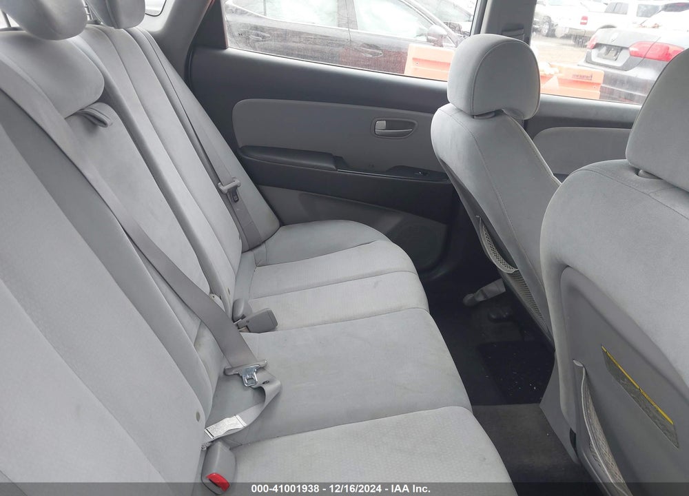 2008 HYUNDAI ELANTRA GLS/SE VIN: KMHDU46D08U408991