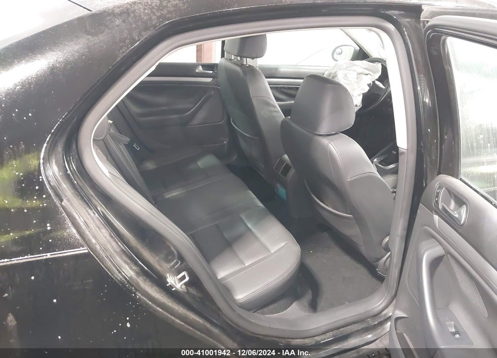 2008 VOLKSWAGEN JETTA WOLFSBURG EDITION VIN: 3VWRJ71KX8M125204