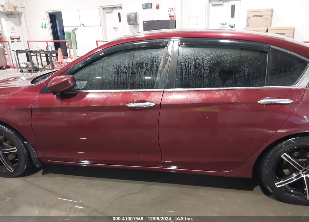2013 HONDA ACCORD SPORT VIN: 1HGCR2F52DA043287
