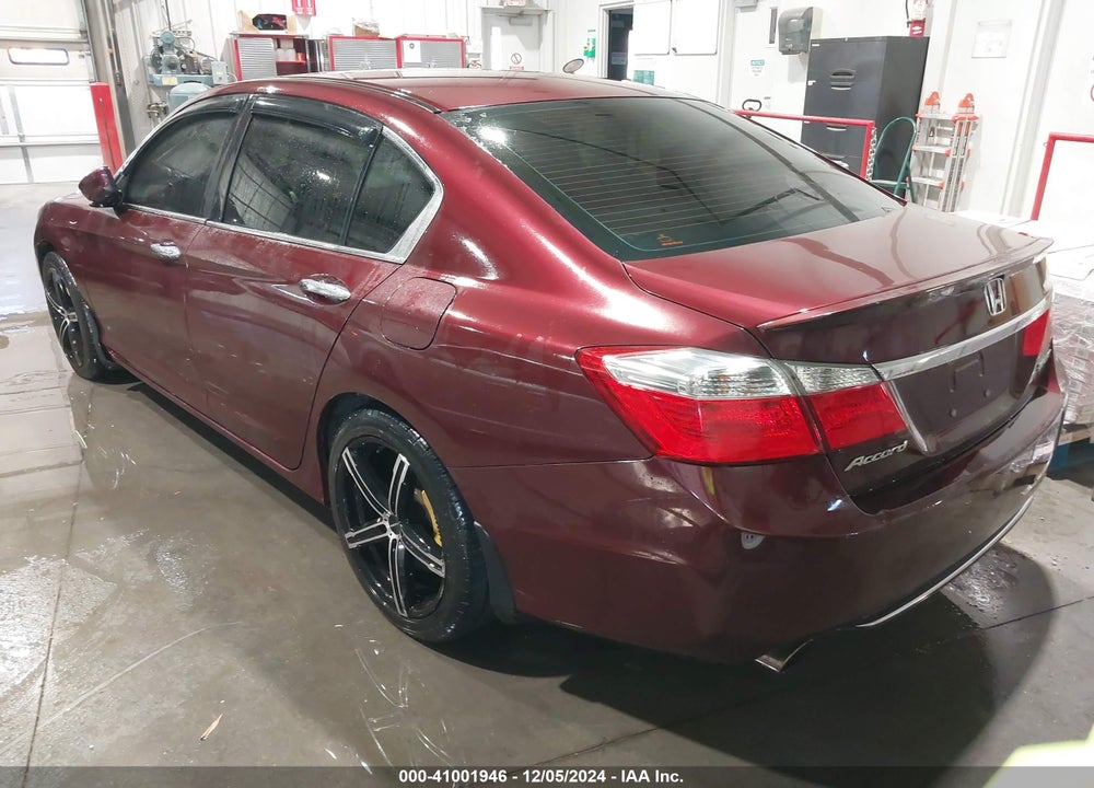 2013 HONDA ACCORD SPORT VIN: 1HGCR2F52DA043287