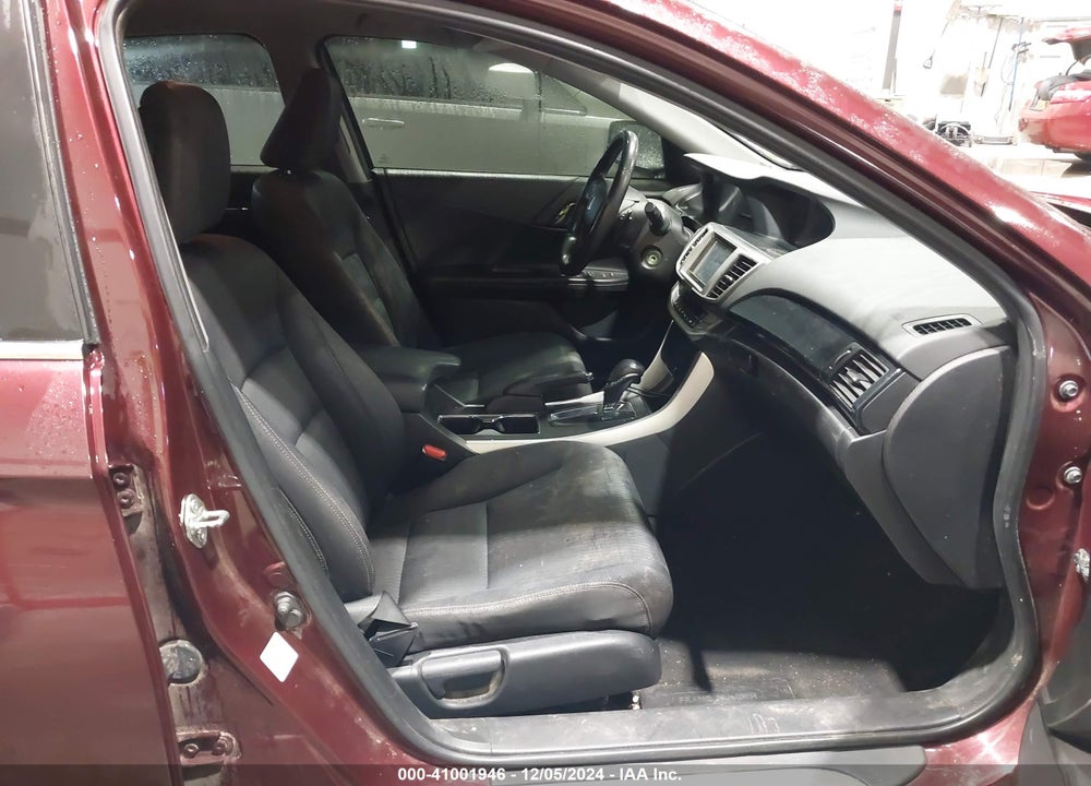 2013 HONDA ACCORD SPORT VIN: 1HGCR2F52DA043287