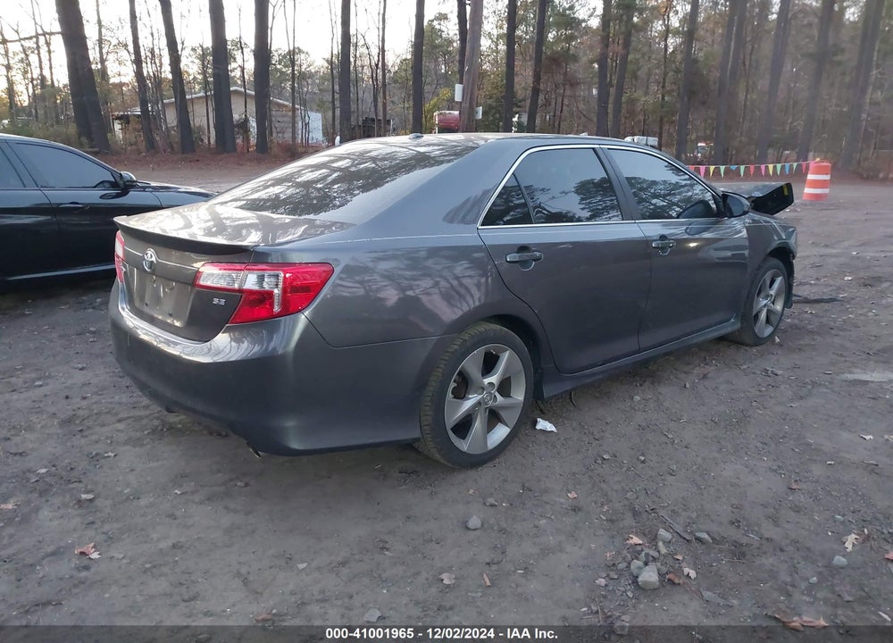2013 TOYOTA CAMRY SE V6 VIN: 4T1BK1FK6DU533661