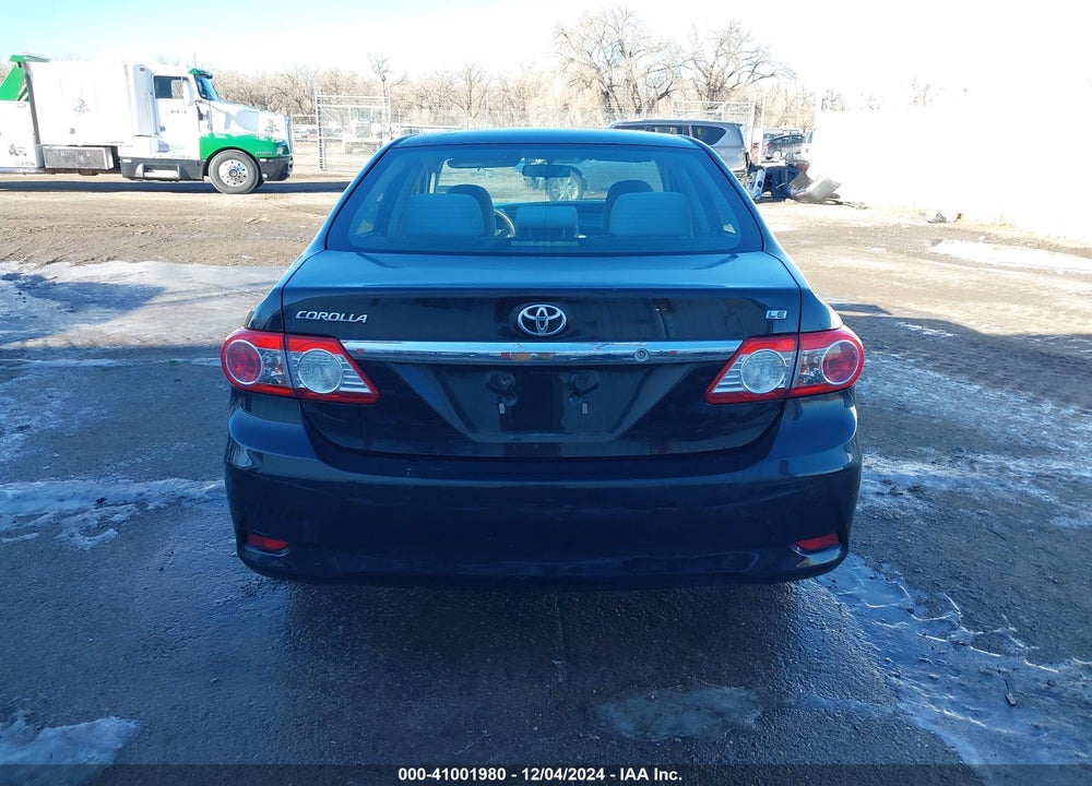2011 TOYOTA COROLLA LE VIN: 2T1BU4EE7BC744213