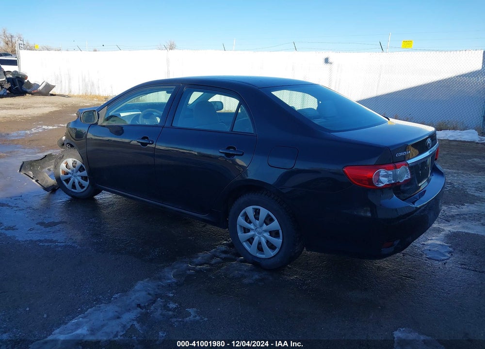 2011 TOYOTA COROLLA LE VIN: 2T1BU4EE7BC744213