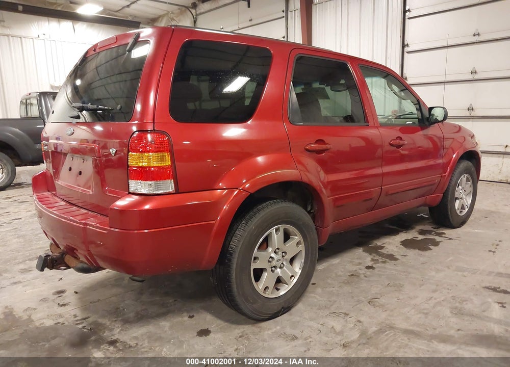 2005 FORD ESCAPE LIMITED VIN: 1FMYU04195KE33396