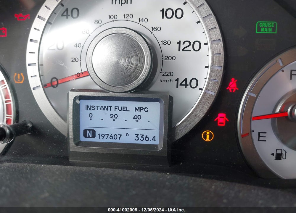 2011 HONDA PILOT EX-L VIN: 5FNYF4H71BB055071