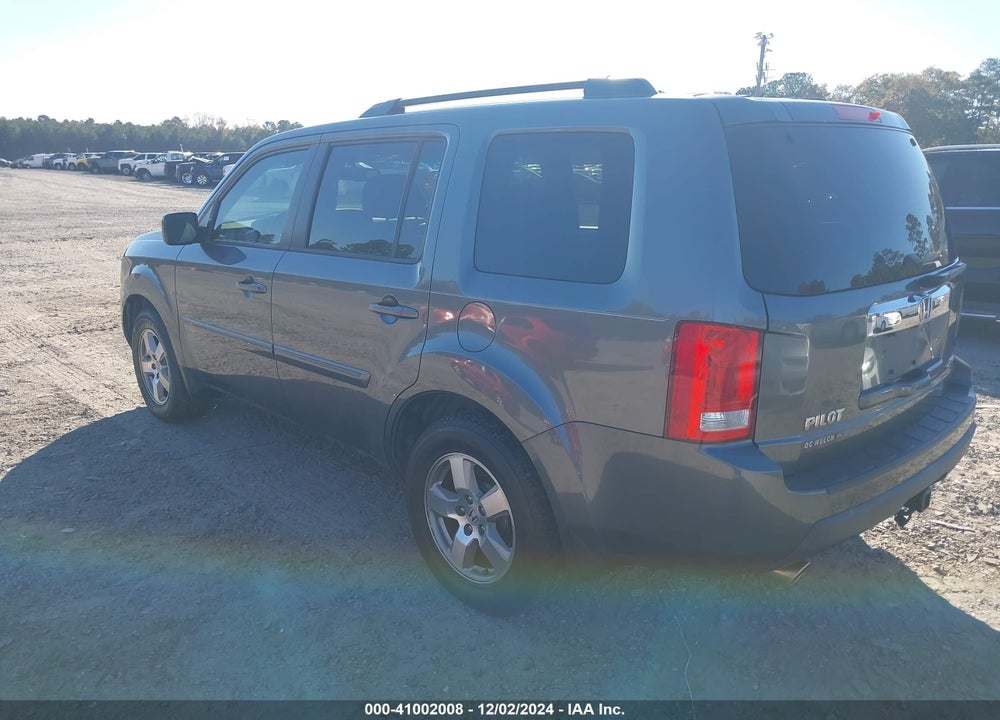 2011 HONDA PILOT EX-L VIN: 5FNYF4H71BB055071