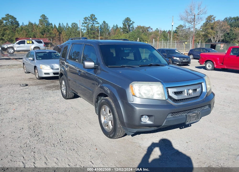 2011 HONDA PILOT EX-L VIN: 5FNYF4H71BB055071