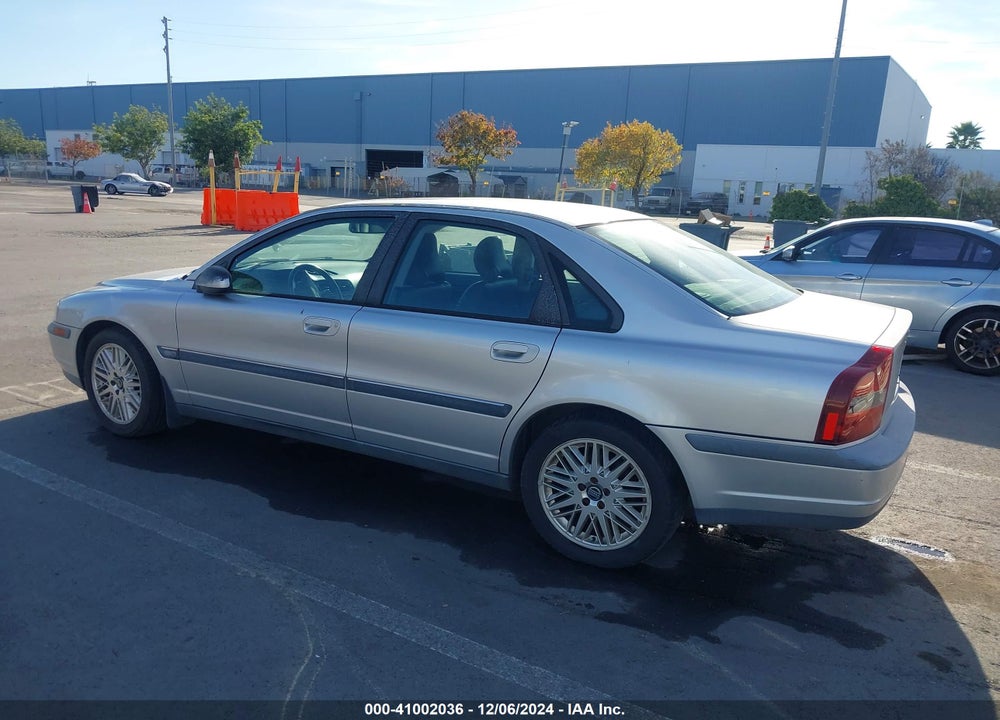 2001 VOLVO S80 T6 VIN: YV1TS90D411152268