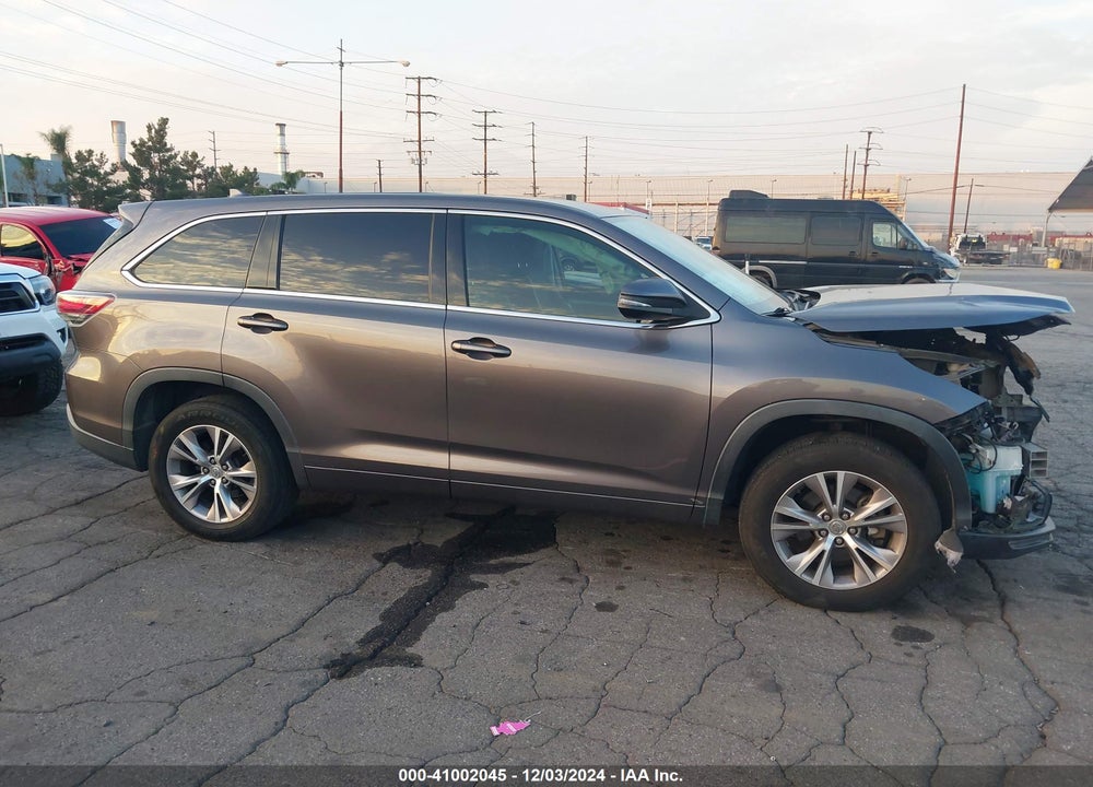 2015 TOYOTA HIGHLANDER LE PLUS V6 VIN: 5TDZKRFHXFS075720