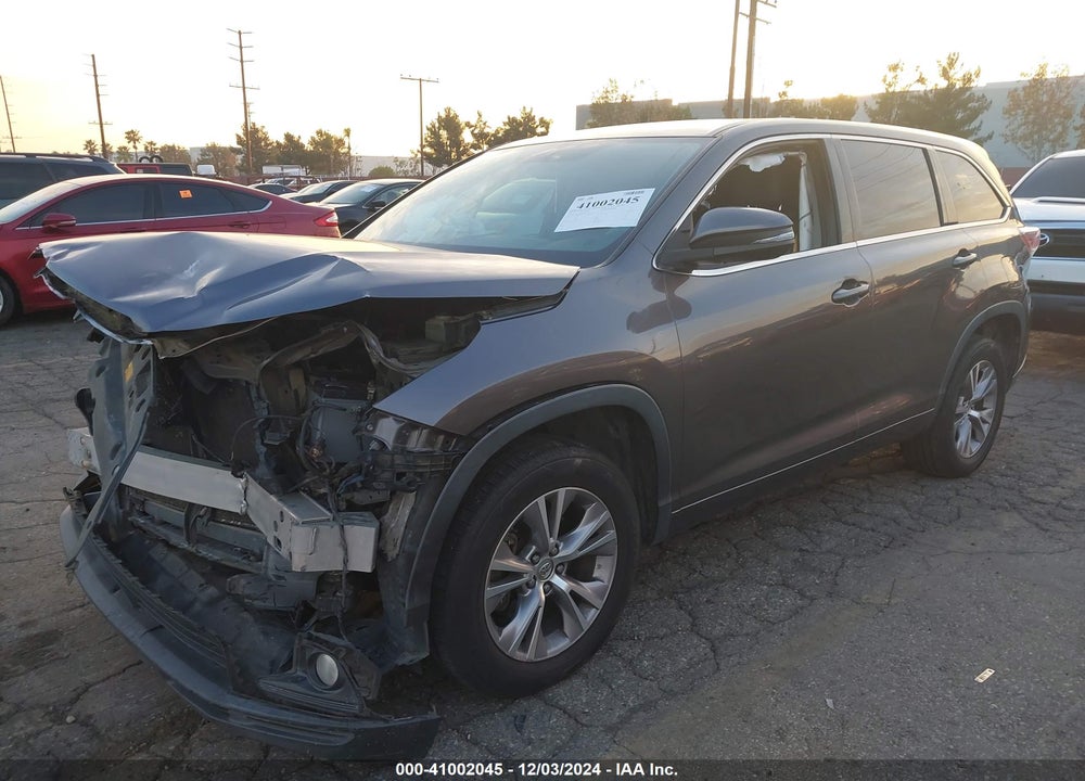 2015 TOYOTA HIGHLANDER LE PLUS V6 VIN: 5TDZKRFHXFS075720
