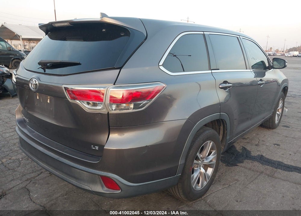 2015 TOYOTA HIGHLANDER LE PLUS V6 VIN: 5TDZKRFHXFS075720