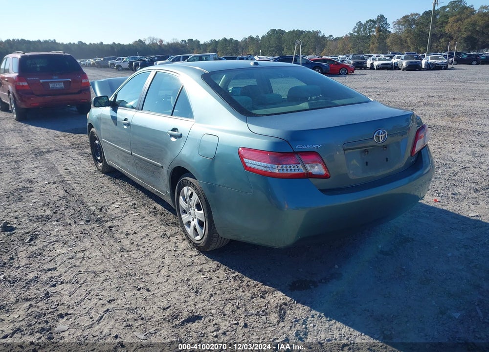 2011 TOYOTA CAMRY LE VIN: 4T1BF3EK3BU696864