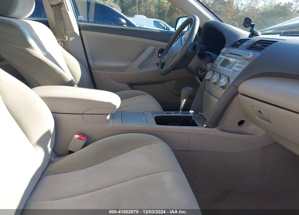 2011 TOYOTA CAMRY LE VIN: 4T1BF3EK3BU696864