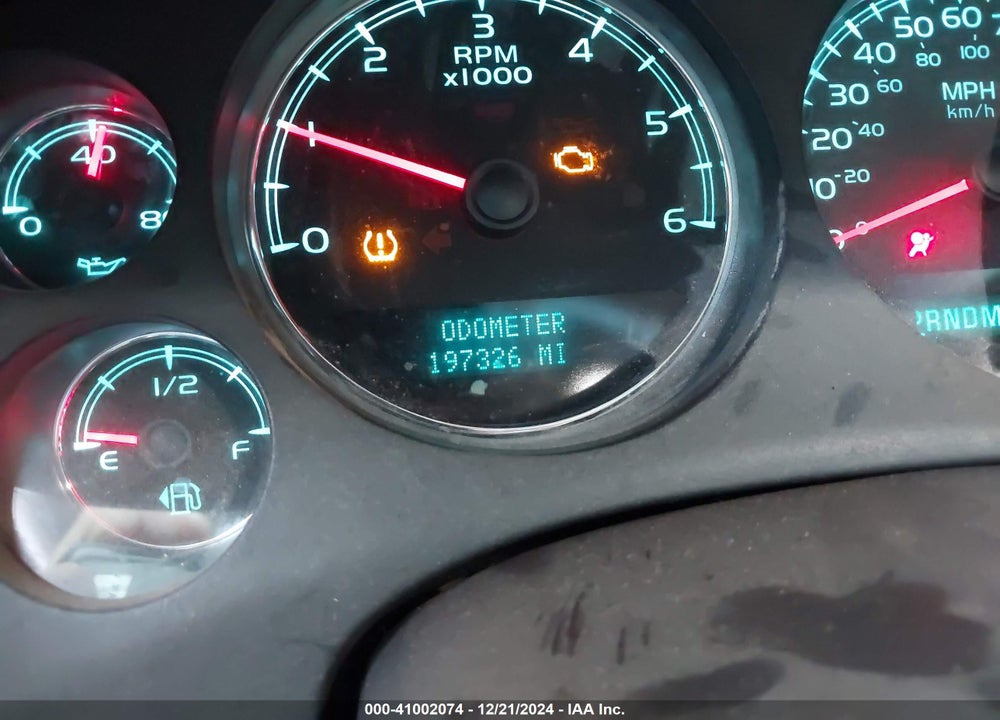 2008 GMC YUKON DENALI VIN: 1GKEC63818J154776
