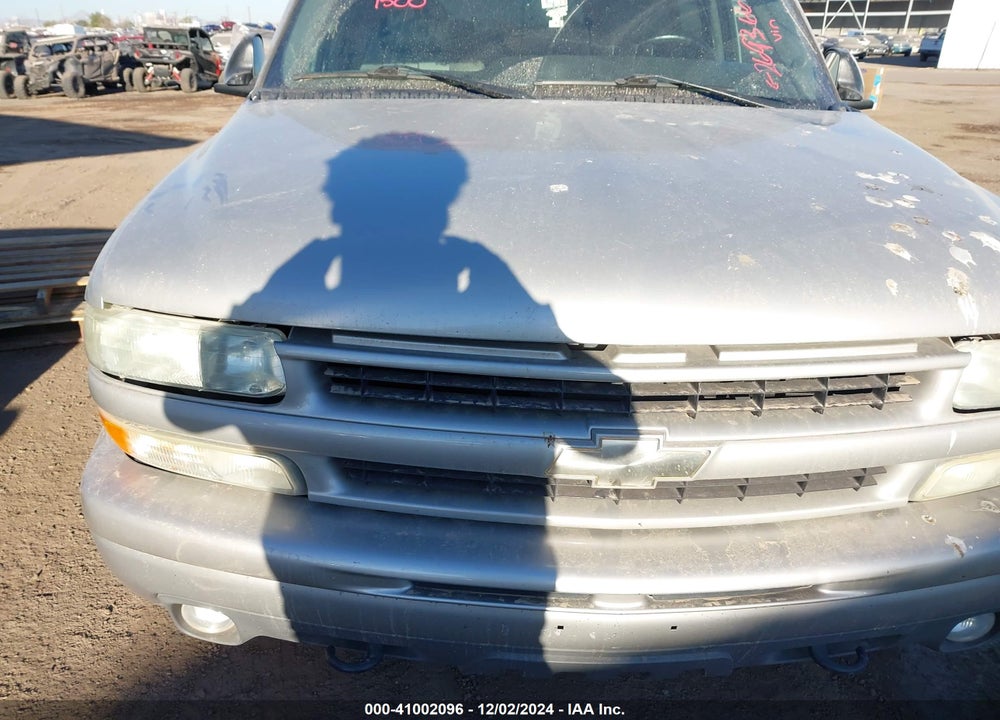 2004 CHEVROLET SUBURBAN 1500 Z71 VIN: 3GNFK16Z24G269366