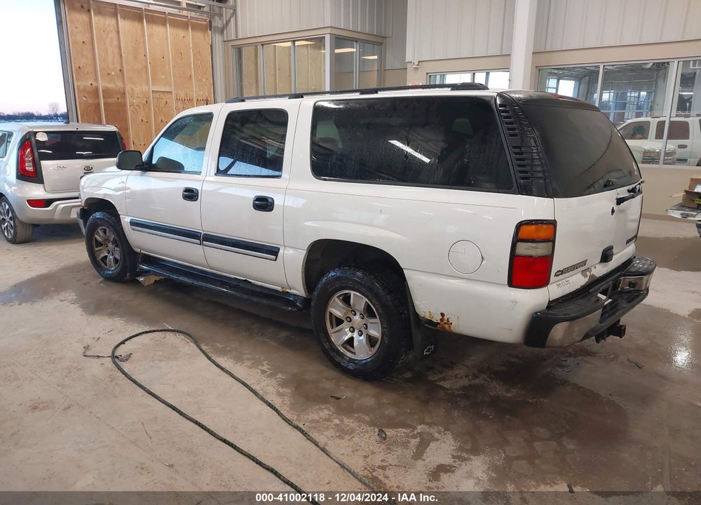 2005 CHEVROLET SUBURBAN 1500 LS VIN: 3GNEC16Z65G280235