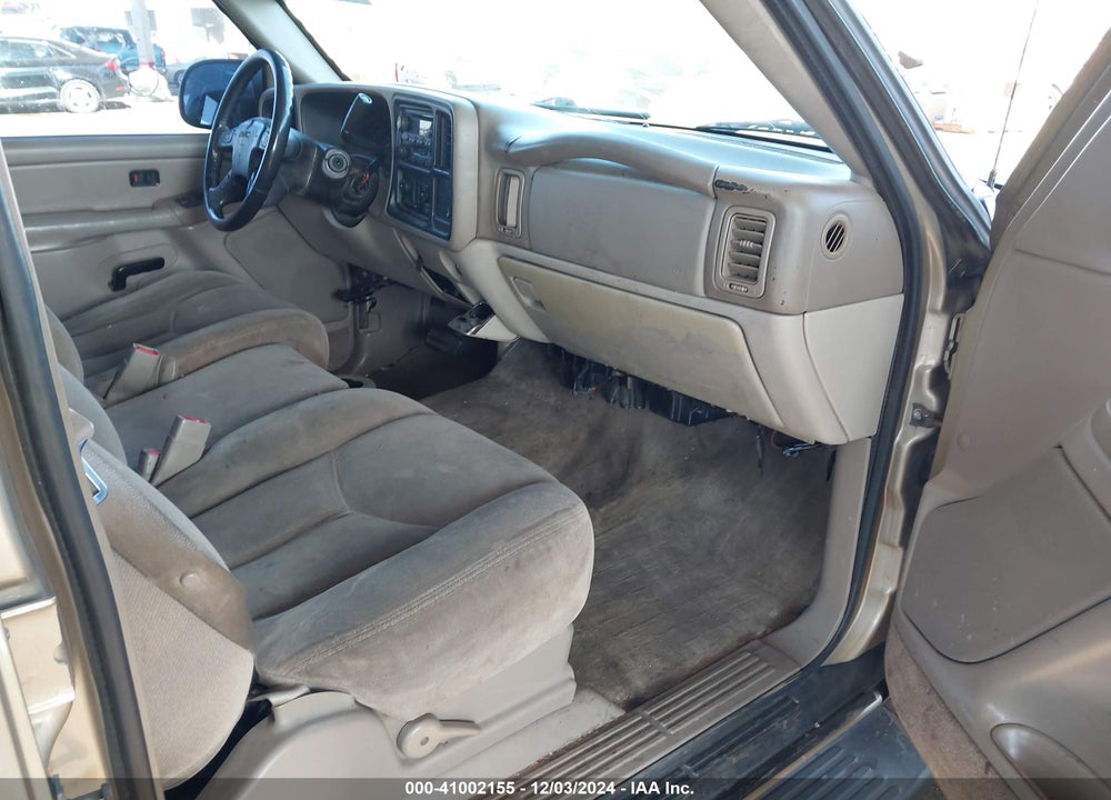 2005 GMC YUKON SLE VIN: 1GKEC13T15J199364