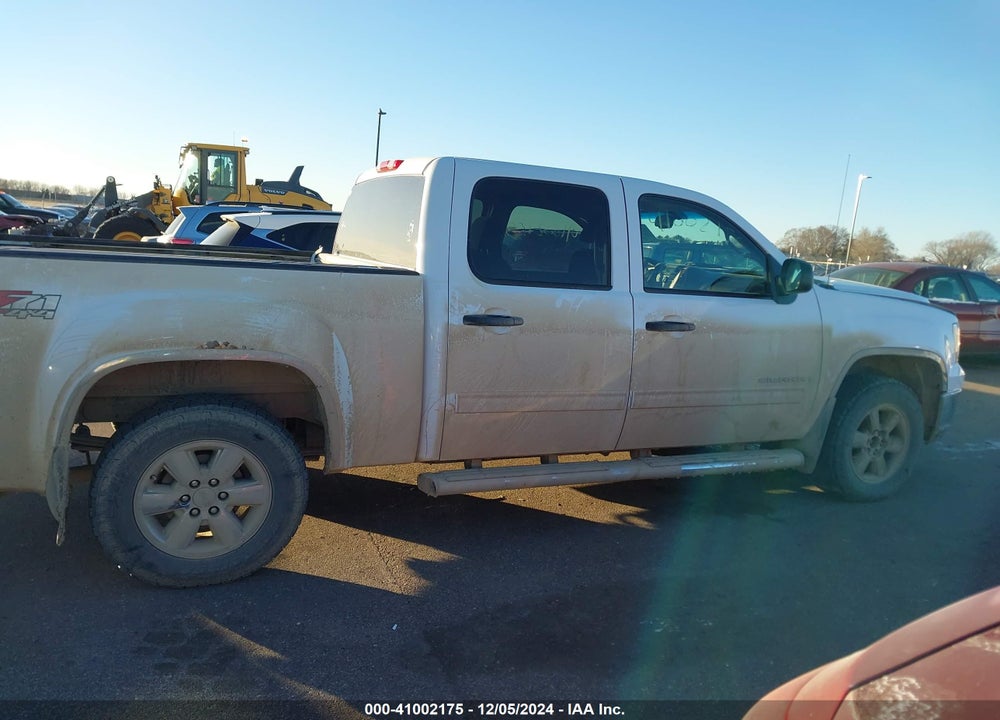 2009 GMC SIERRA 1500 WORK TRUCK VIN: 3GTEK13309G192198