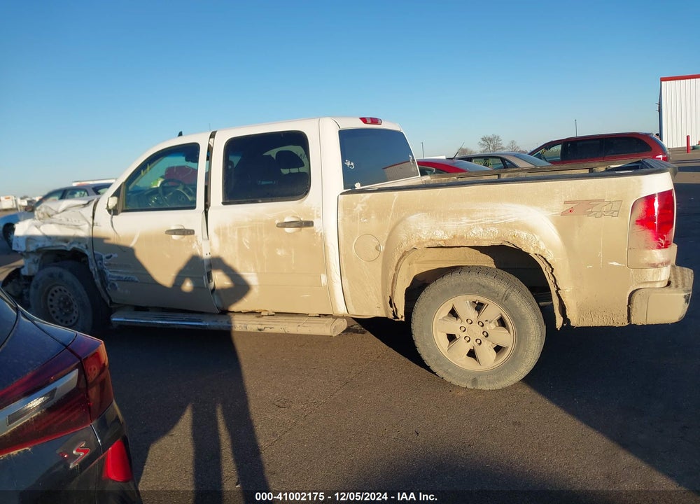 2009 GMC SIERRA 1500 WORK TRUCK VIN: 3GTEK13309G192198