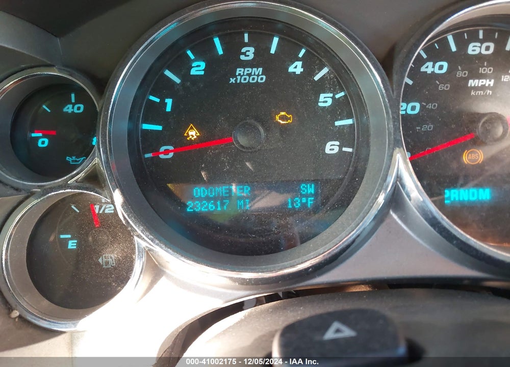 2009 GMC SIERRA 1500 WORK TRUCK VIN: 3GTEK13309G192198
