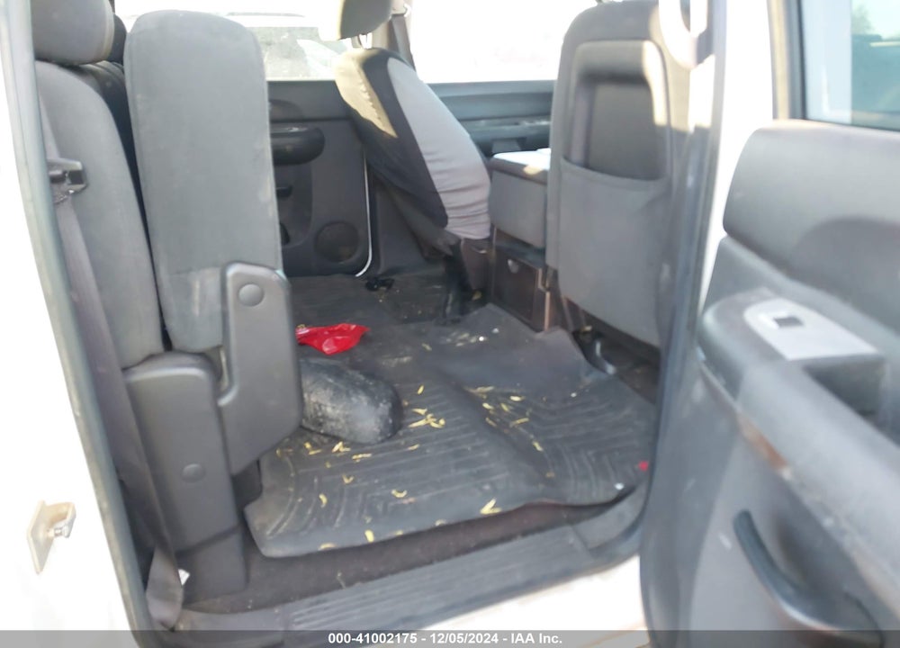 2009 GMC SIERRA 1500 WORK TRUCK VIN: 3GTEK13309G192198