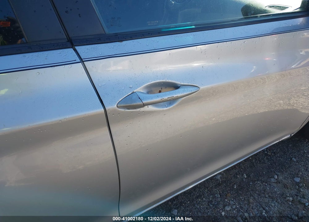 2013 HYUNDAI ELANTRA VIN: KMHDH4AE4DU597448