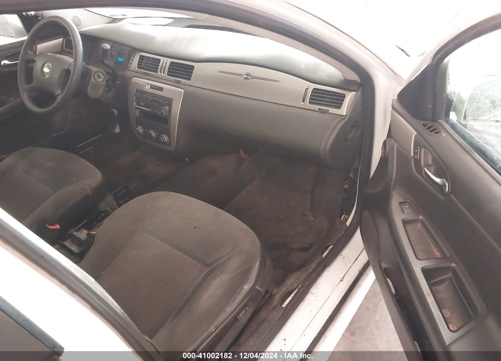 2011 CHEVROLET IMPALA VIN: 2G1WD5EM0B1172438