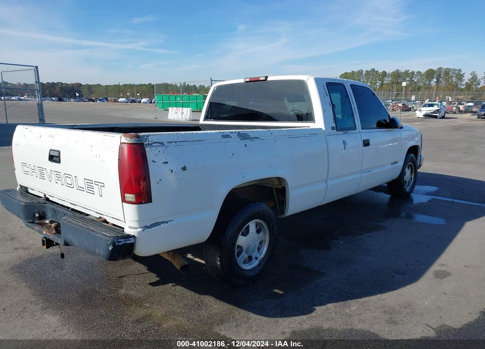 1996 CHEVROLET GMT-400 C1500 VIN: 2GCEC19M0T1168030