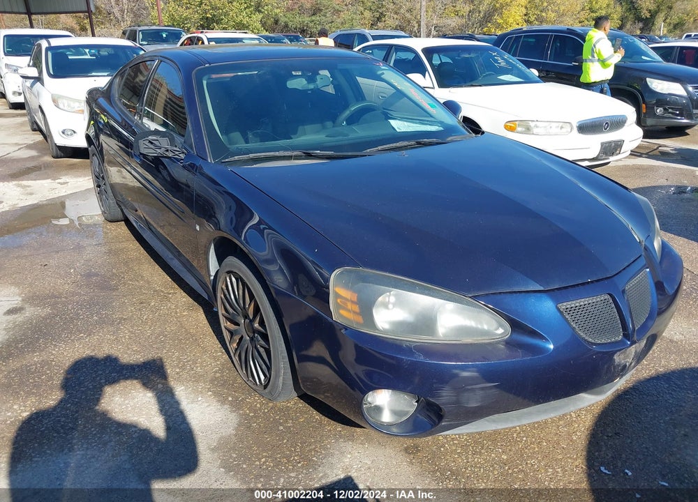 2008 PONTIAC GRAND PRIX VIN: 2G2WP552281181023
