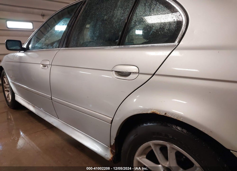 2003 BMW 525IA VIN: WBADT43493G034185